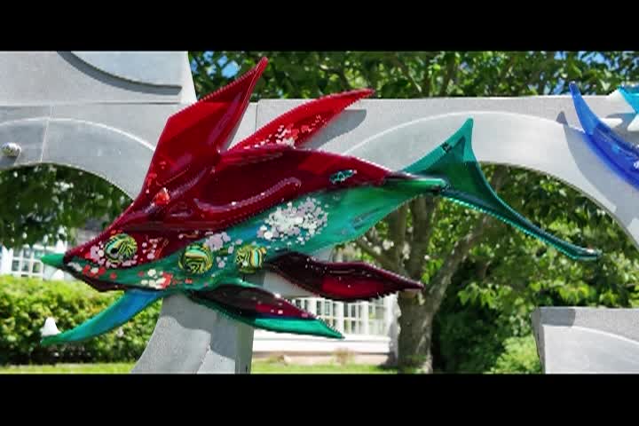 Thumbnail image for Glass Works: Lynn Richards glass artist